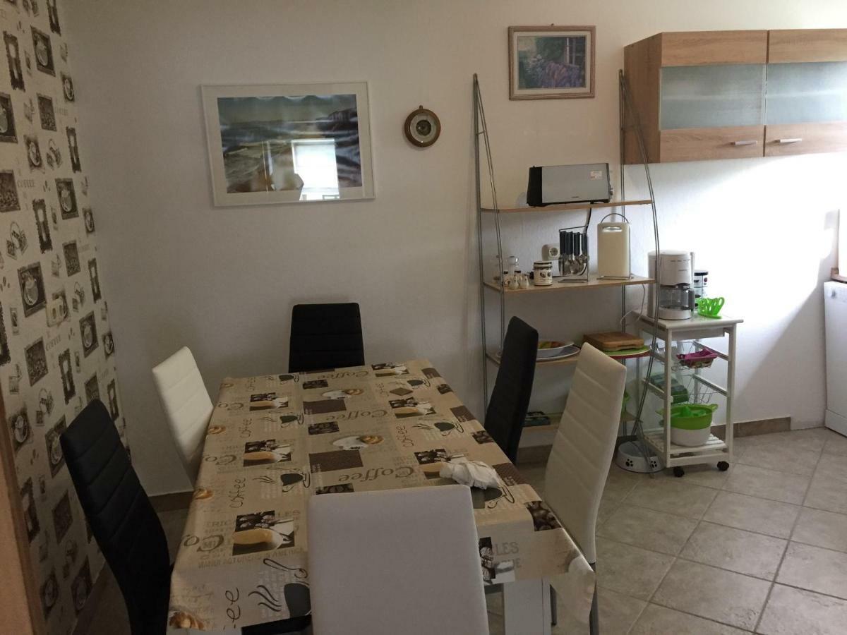 Ferienwohnung Neustrelitz Kültér fotó